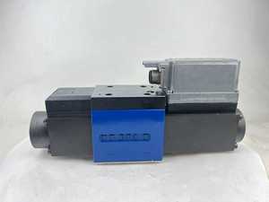 วาล์วควบคุมทิศทางแบบสัดส่วน 0811404774 4WRPE 10 E1-80SJ-2X/G24K0/A1M 4WRDE 4WRPE10 R901396517 4WRPE10E1-80SJ-3X/M/24A1 4WRDE Propor - Product Image 4