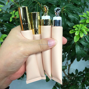 Nhãn Hiệu Riêng 10-20Ml Kim Loại Bạc/Vàng Applicator Cực Lip Tăng Cường Plumping Son Bóng Plumper Volumizer Son Bóng Dầu - Product Image 1