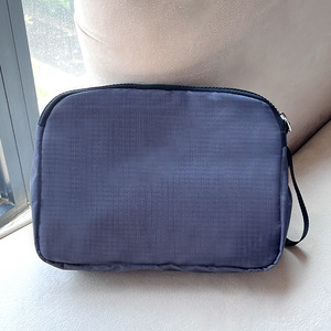 Travel Toiletry Bag Large Capacity Nylon Rectangle Versatile <b>Storage</b> For Multiple Scenarios - Product Image 3