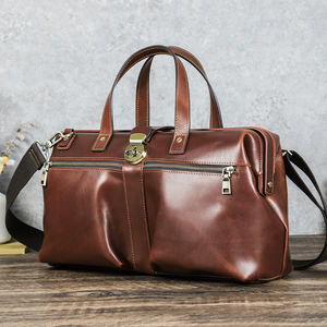 Sac de Médecin Vintage Haut de Gamme OEM ODM pour Hommes, Porte-Ordinateur Portable 14'' en Cuir Pleine Fleur Structuré avec Fermeture à Cadre Métallique - Product Image 1