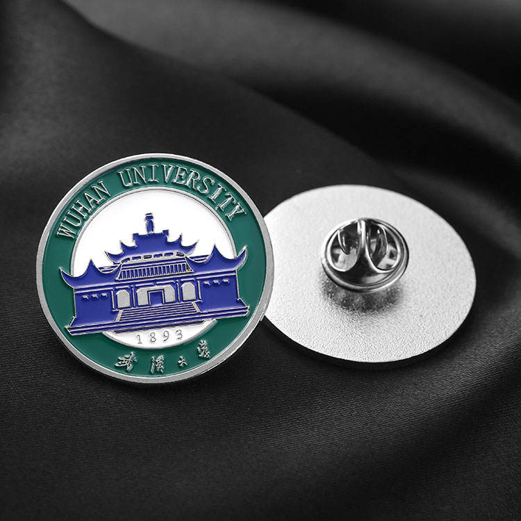 enamel pin manufacturer