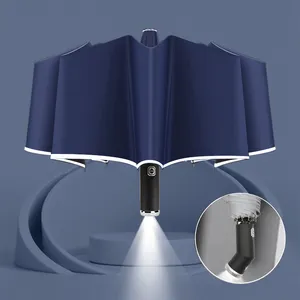 Protetor solar portátil barato para viagens lâmpada automática uv recarregável lanterna LED mini 3 guarda-chuva dobrável com lanterna