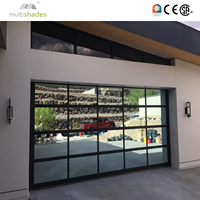 Porte de garage moderne en aluminium et verre avec télécommande, design panoramique multi-volets pour villa et maison résidentielle