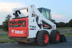 Chargeuse compacte Bobcat S750 de 2017, peu d'heures de fonctionnement, chargeuse compacte sur chenilles, chenilles en caoutchouc pour un minimum de dommages au sol - Product Image 2