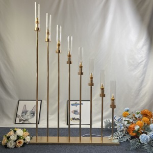 Vente en gros d'usine, chandelier à 8 bras en métal doré et acrylique, porte-<span class=keywords><strong>bougie</strong></span> haut, <span class=keywords><strong>centre</strong></span> <span class=keywords><strong>de</strong></span> <span class=keywords><strong>table</strong></span> pour Noël et mariage - Product Image 3