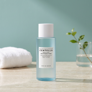 Tónico Facial Iluminador SKIN1004 Madagascar Centella Hyalu-Cica 210ml, Tónico Facial Coreano Iluminador e Hidratante - Product Image 3