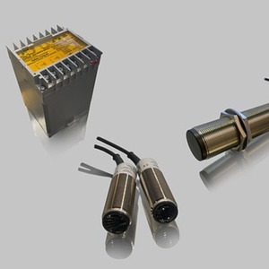 Sensor Tippkemper de 24 V con Carcasa Metálica Resistente a las Manchas para Uso Industrial - Product Image 1