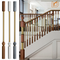 Balustre d'escalier carré décoré de luxe minimaliste moderne de haute qualité en bois et cuivre de 35 mm pour rampe intérieure