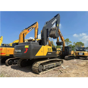 Excavatrice Volvo EC210 d'occasion en excellent état de fonctionnement, 21 tonnes, godet de 1,5 m, puissance de 123 kW, matériel de construction d'occasion - Product Image 5