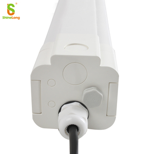 Luminaire LED Tri-proof à puissance sélectionnable, 3 températures de couleur commutables, luminaire linéaire pour atelier, étanche IP65, anti-vapeur, pour garage et entrepôt - Product Image 4