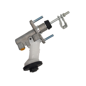 Pompe de <span class=keywords><strong>maître</strong></span>-<span class=keywords><strong>cylindre</strong></span> d'<span class=keywords><strong>embrayage</strong></span> automobile à <span class=keywords><strong>prix</strong></span> d'usine 31410-12370 pour Toyota Corolla Bombin Superior Clutch - Product Image 5