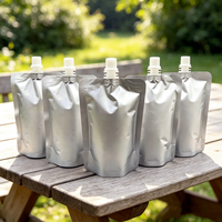 Pochettes souples épaisses en aluminium opaque avec bec verseur, imprimées sur mesure, pour emballage de liquides (café, jus)