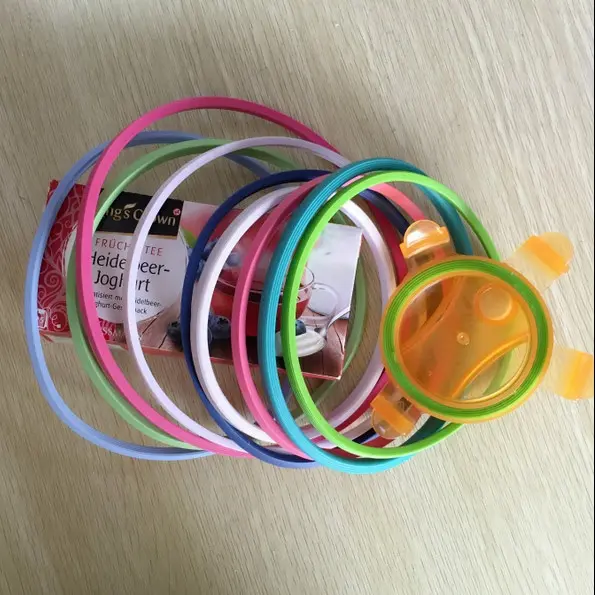 중국 공장 사용자 정의 색상 조절 누출 방지 실리콘 씰링 링 씰 스트립 컨테이너