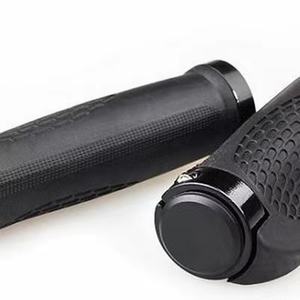 Poignées de vélo de montagne verrouillables en caoutchouc, disponibles en plusieurs couleurs - Product Image 3