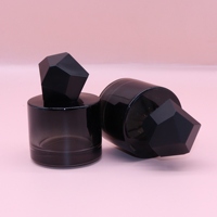 Botol Parfum Semprot Kabut Bulat Logo Kustom 50ml Botol Kaca Parfum Gradasi Hitam dengan Tutup Bentuk Unik Hitam