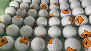 Pelota de golf de torneo suave de uretano personalizada conforme a USGA, opción de plástico y caucho de primera calidad de 2 3 4 piezas - Product Image 6