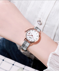 Reloj de Pulsera de Cuarzo Casual de Lujo para Mujer, con Correa de Cuero a Cuadros, Resistente al Agua, Especial de Navidad - Product Image 5