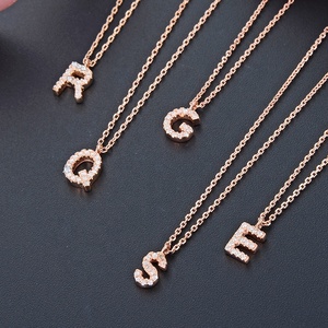 <span class=keywords><strong>Collana</strong></span> <span class=keywords><strong>con</strong></span> <span class=keywords><strong>nome</strong></span> in <span class=keywords><strong>argento</strong></span> sterling 925 placcato oro POLIVA, collane personalizzate <span class=keywords><strong>con</strong></span> lettere laterali, <span class=keywords><strong>collana</strong></span> delicata <span class=keywords><strong>con</strong></span> iniziale da <span class=keywords><strong>donna</strong></span> - Product Image 2