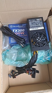 Capteur de proximité inductif SST-TX300 PNP NO pour portée de 8 mm, 24 V, IP67, sortie 300 W, en stock pour l'automatisation - Product Image 3