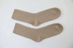 <span class=keywords><strong>Chaussettes</strong></span> <span class=keywords><strong>en</strong></span> <span class=keywords><strong>laine</strong></span> mérinos ultrafine à 90 % et cachemire à 10 % pour femmes, <span class=keywords><strong>chaussettes</strong></span> <span class=keywords><strong>en</strong></span> tricot côtelé rayées simples toutes saisons, <span class=keywords><strong>chaussettes</strong></span> de haute qualité, <span class=keywords><strong>chaussettes</strong></span> de couleur unie tendance - Product Image 4