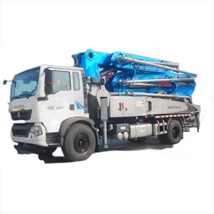 JIUHE Factory High Efficiency Good Brand Boom Pump with 1 Year <b>Engine</b> Warranty 38m Concrete Pump Truck Concrete Delivery Machine - Product Image 4