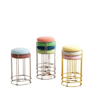 Tabouret de maquillage de luxe léger, <span class=keywords><strong>chaise</strong></span> de <span class=keywords><strong>coiffeuse</strong></span>, tabouret antidérapant domestique, tabouret de manucure, tabouret de vestiaire en acier <span class=keywords><strong>et</strong></span> fer, mobilier de salon - Product Image 1