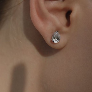 Diamant taille poire certifié IGI 1ct chaque boucle d'oreille 2ct <span class=keywords><strong>tcw</strong></span> en or 18 carats - Product Image 6
