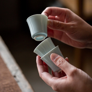 Chinese Antique Glaze Tea Cup Small Ceramic Tasting Cup For Pu'er Kung Fu Tea Set Heat Resistant Single Cup Household Use - Product Image 1