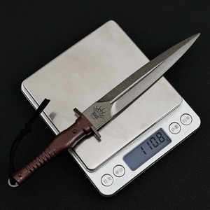 <span class=keywords><strong>Chino</strong></span> FPS RPG <span class=keywords><strong>MMO</strong></span> Arena Breakout aleación de zinc modelo Mini juguetes espada 22cm 110g - Product Image 3
