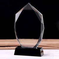 Plaque créative en cristal de conception gravée avec honneur de cadeau de mariage d'affaires personnalisé en cristal clair