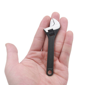 Outils de réparation <span class=keywords><strong>Clé</strong></span> à <span class=keywords><strong>molette</strong></span> Porte-clés Portable 6,5 cm <span class=keywords><strong>Clé</strong></span> à <span class=keywords><strong>molette</strong></span> miniature réglable - Product Image 6