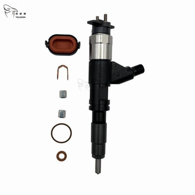 4045T Diesel Fuel Injector 6068T 210G Diesel Fuel Injector Excavator ...