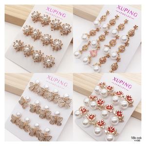 Pendientes de Perlas al por Mayor con Forma de Corazón de Flor de Cobre Chapado en Oro de Joyería <span class=keywords><strong>XUPING</strong></span> - Product Image 2