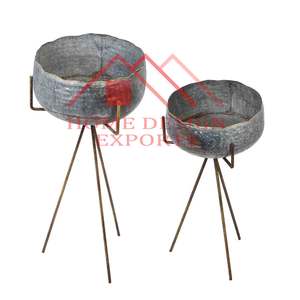 Macetero moderno de interior con soportes - Product Image 5