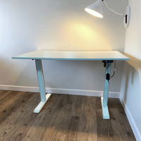 Bureau Moderne Minimaliste Blanc Intelligent à 3 Vitesses Électrique en Aluminium Réglable en Hauteur |   Bureau de qualité commerciale avec alternance assis-debout