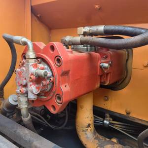 Excavatrice sur chenilles HYUNDAI 220LC-9S d'occasion, 22 tonnes, 90 % neuve, matériel de construction, excavatrice de taille moyenne HYUNDAI 220LC-9S d'occasion - Product Image 6