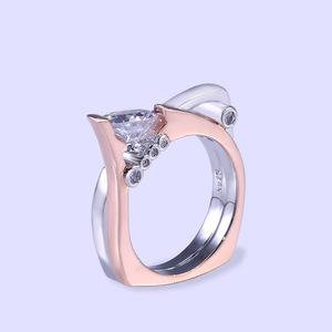Anello Bicolore per Uomo e Donna, Elegante Stile Western, Accessorio da Dito alla Moda per Feste, Regalo - Product Image 2
