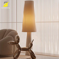 Lampe sur pied à abat-jour en tissu conique minimaliste - Éclairage d'ambiance confortable pour salon/hôtel