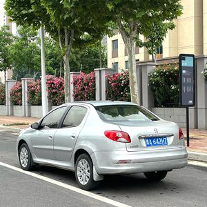 <span class=keywords><strong>Peugeot</strong></span> <span class=keywords><strong>207</strong></span> d'<span class=keywords><strong>occasion</strong></span> 2009 1.4L Essence Manuelle Berline Euro IV Faible Kilométrage Bon État Véhicule d'<span class=keywords><strong>occasion</strong></span> - Product Image 4