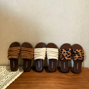 2026 New Korean Style <strong>Women</strong> <strong>Shoes</strong> Flat Open Toe Pleats Outdoor Retro Leopard Print Beach Casual Hard-wearing Light Weight Summer - Product Image 2