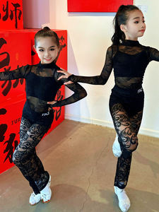 Completo da ballo latino nero per bambine: Top e pantaloni, ideale per allenamento, jazz, gonna e costume da performance - Product Image 3