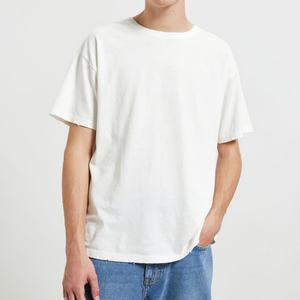 เสื้อยืดสีขาวคุณภาพสูง ขนาดใหญ่พิเศษ 220gsm  รับสกรีนโลโก้ เสื้อยืดเปล่าสีขาวเนื้อหนา แขนสั้น  เสื้อยืดเรียบๆ สำหรับผู้ชาย - Product Image 1