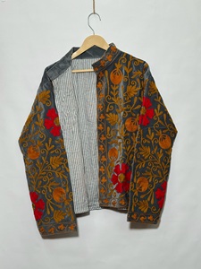 Veste en velours pour femme, col mandarin, motif floral brodé à la main, manches longues, style automne, fermeture éclair - Product Image 4
