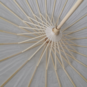 Parasol en papier pour mariage, <span class=keywords><strong>parapluie</strong></span> en papier pour fête, cadeau de fête, 60/80 cm, parapluies blancs pour la fête prénuptiale, centre de table, accessoires photo - Product Image 6