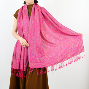 Individueller Polyester Baumwolle Damen-Shawsl-Schal Blumendruck-Schals klassische Paisley-Ausschnitt-Wandung Damen-Schal Hijab mit Schal - Product Image 1