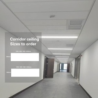 Plafond suspendu acoustique 24*24, panneaux de plafond insonorisants professionnels, livraison directe d'usine pour les écoles