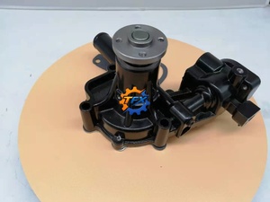 Pompe à eau pour moteur diesel 3TNV84 3TNV88 4TNV84, pièces de machines de construction pour excavatrices PC30MR-1 PC35 PC40 PC50MR 129004-42001 - Product Image 2