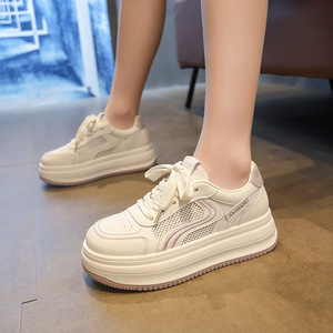 Baskets de sport décontractées confortables en cuir véritable à semelle épaisse, tendance et polyvalentes, nouveau style printemps 2026 - Product Image 3
