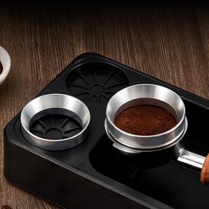 Dispensador de <span class=keywords><strong>molinillo</strong></span> de café con anillo de succión magnético antisalpicaduras portátil de diseño italiano - Product Image 6