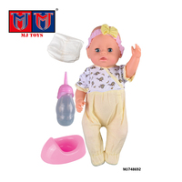 Vente en gros Nouveau jouet 18 Live Eye Honed Male Doll avec eau Fonction bouteille couche urinoir avec 6 sons